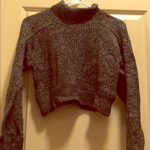 Cropped knitted sweater